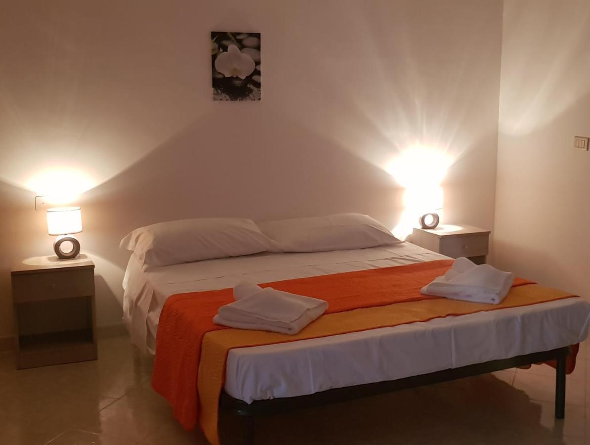B&B La Costa Di Naxos Giardini Naxos Eksteriør billede